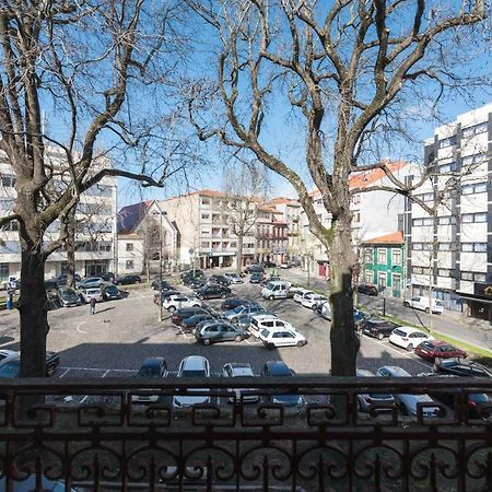 Lovelystay - The Porto Getaway Duplex - Free Parking Екстер'єр фото