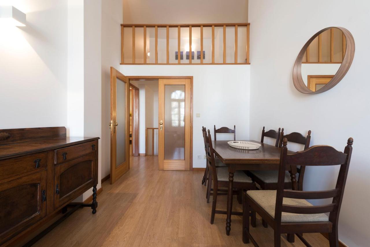 Lovelystay - The Porto Getaway Duplex - Free Parking Екстер'єр фото