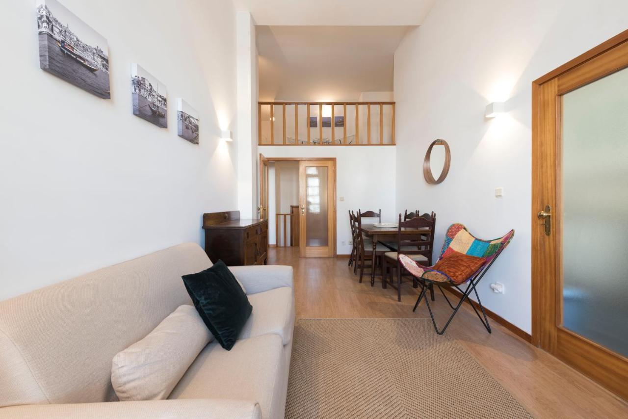 Lovelystay - The Porto Getaway Duplex - Free Parking Екстер'єр фото